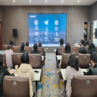 �۽���(sh��)�ֻ��x�� ������Ӌ(j��)��(zhu��n)�I(y��)Ч�� -- ���ݷ����e�ж����Z��Ӌ(j��)ϵ�y(t��ng)7000��(zhu��n)��(ch��ng)��Ӗ(x��n)